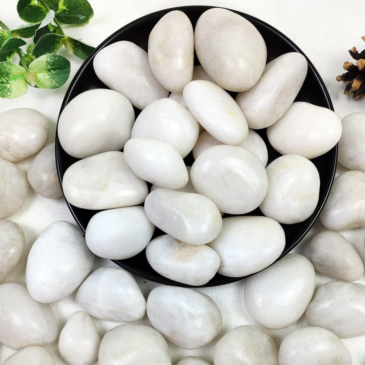 5lbs White River Rocks, 1-2 Inch Natural Pebbles for Indoor Plants, High Polished Decorative Stones Vase Filler Fish Tank Aquariums Landscaping Garden Outdoor and Indoor DIY