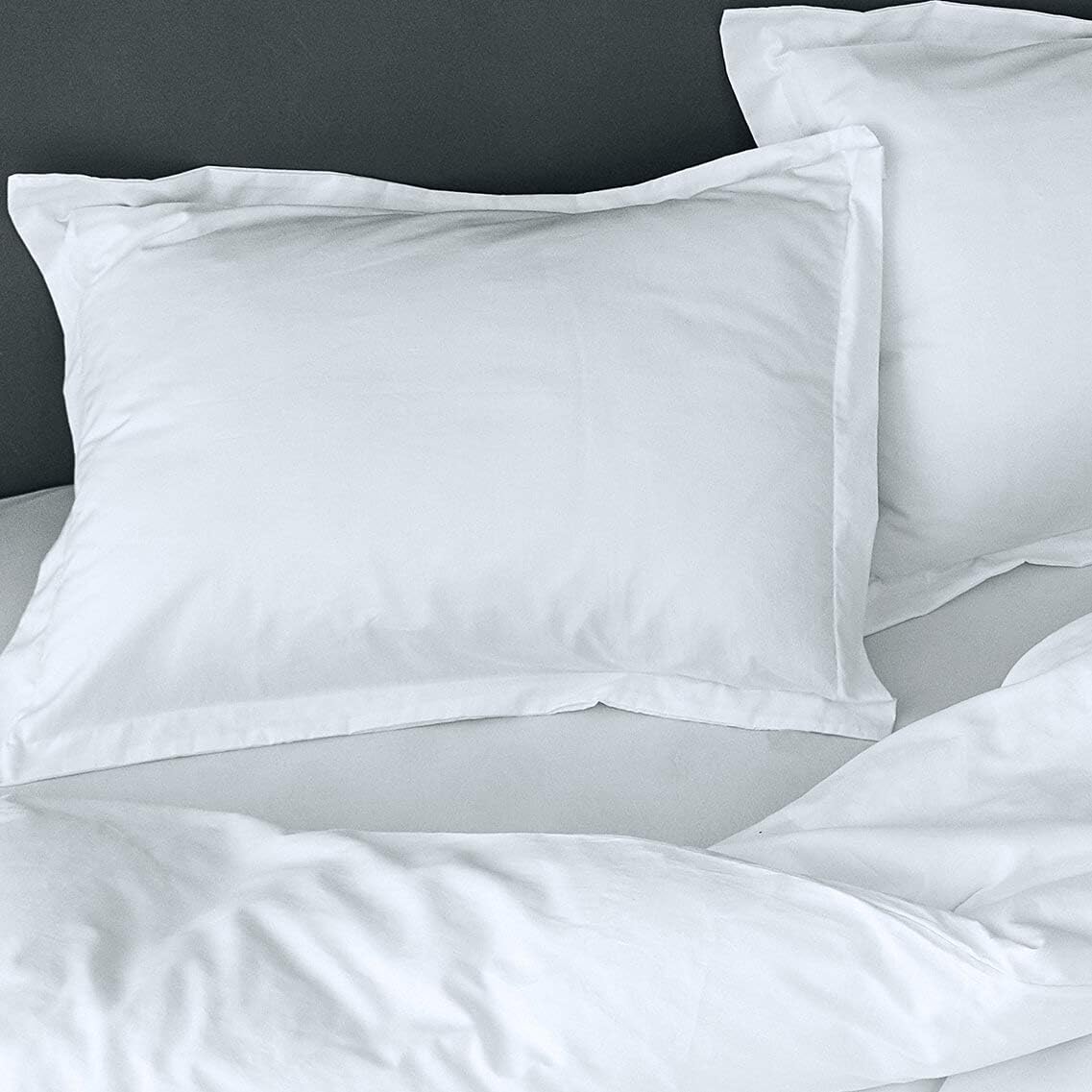 Vailge 3 Pieces Ultra Soft Duvet Cover Set with Zipper Closure, 100% 120gsm Microfiber Quality Premium Duvet Cover, Light Weight & Easy Care Bedding Duvet Cover (White,Queen)