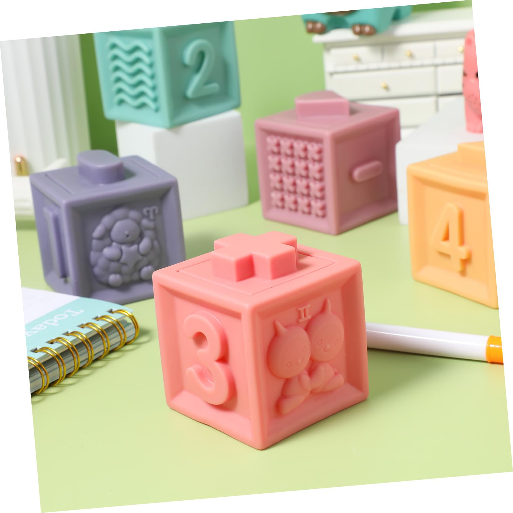 12 Piezas Bloques Blandos de Goma para Bebés Juguetes de Construcción Suaves con Formas de Animales y Números Educativo Seguro para Niñas Incluye Bolsa de Almacenamiento