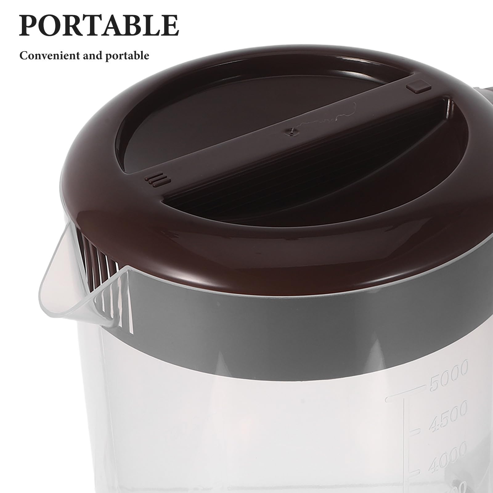 TOYANDONA Großer Wasserkrug Pp Kunststoff 5 Liter mit Deckel für Kühlschrank Hitzebeständig Transparenter Saftkrug mit Skala und Verstärkter Wand für Zuhause und Party