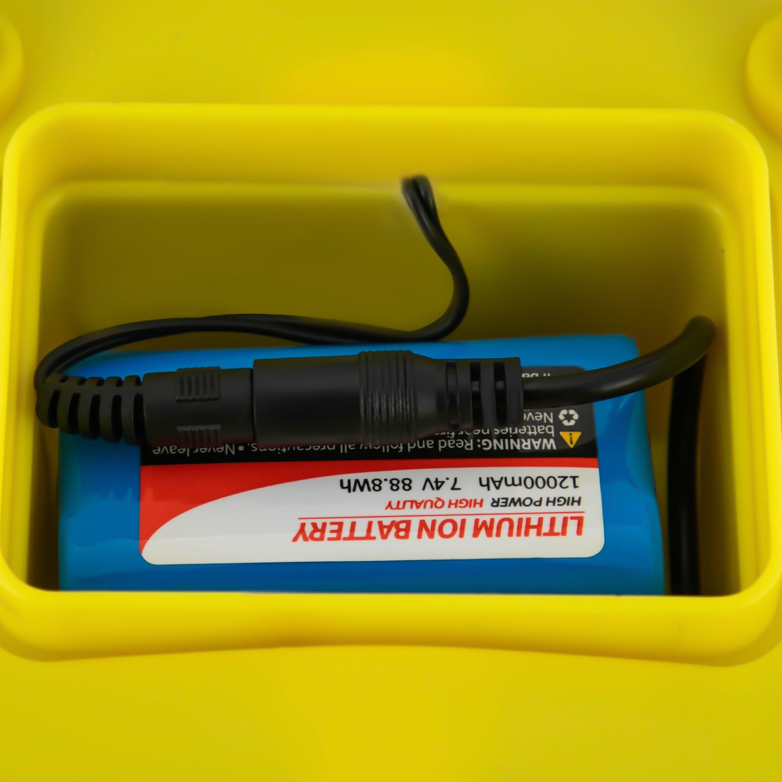 Barco de alimentación GPS, bote de cebo de 500 m con batería de 12000 mAh y control remoto, cargador, 40 puntos de posicionamiento, corrección automática del rumbo, función de retorno