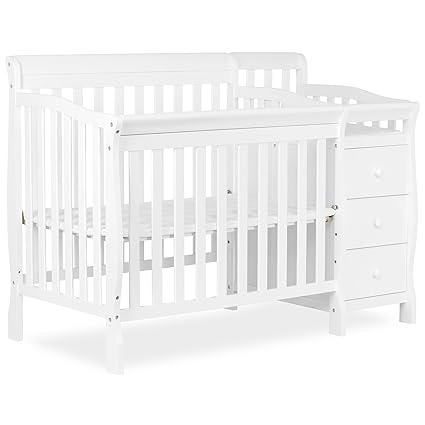 Dream On Me Jayden 4‑in‑1 Mini Convertible Baby Crib & Changer with Storage in White, Pinewood, GreenGuard Gold & JPMA, 1” Mattress Pad, 3 Mattress Heights, Converts to Mini Day & Twin-Size Bed
