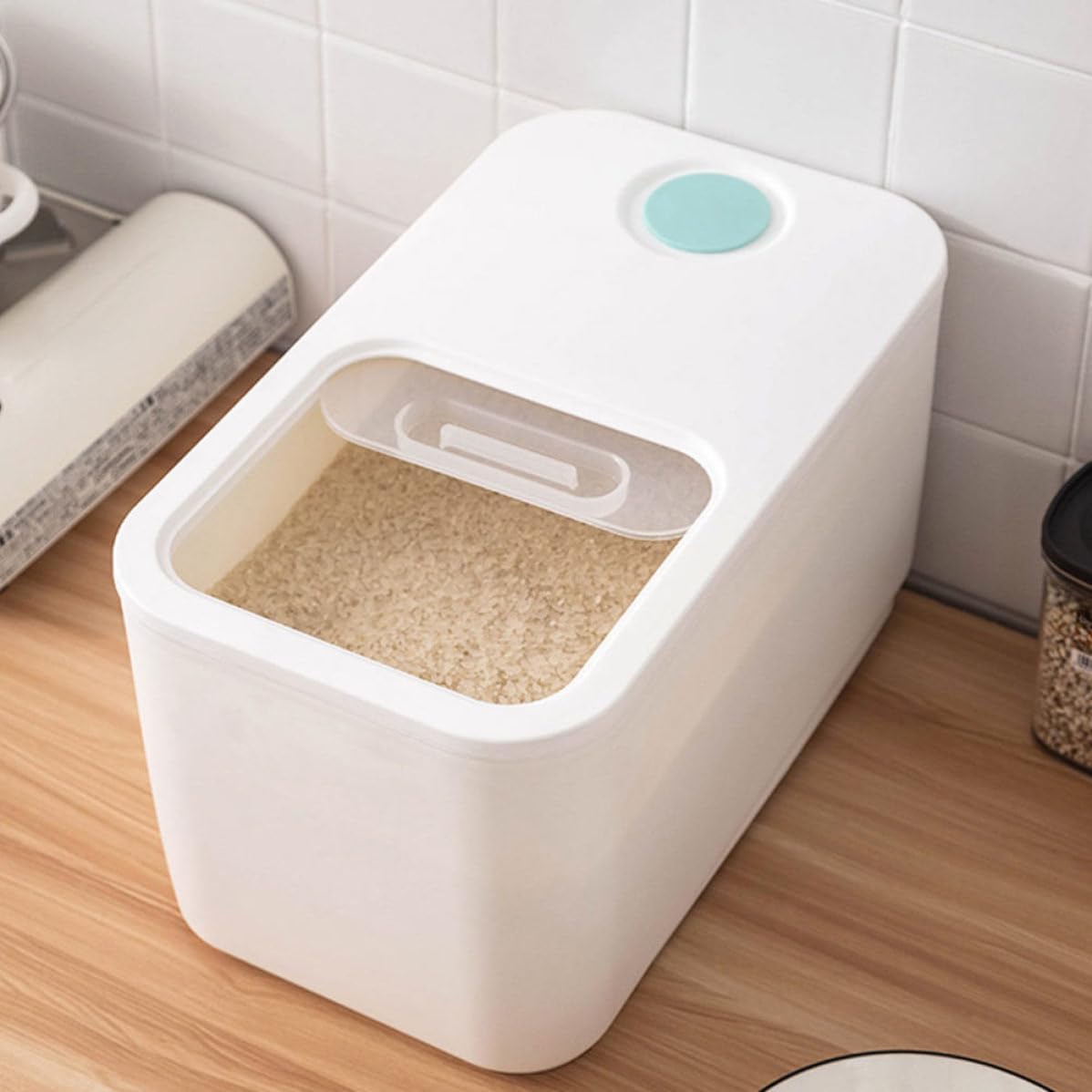 Plastic Rice Storage Containers with Good Sealing Effect and Wear-resistant Material White Kitchen Storage Bin for Rice and Cereal Suitable for Home Use