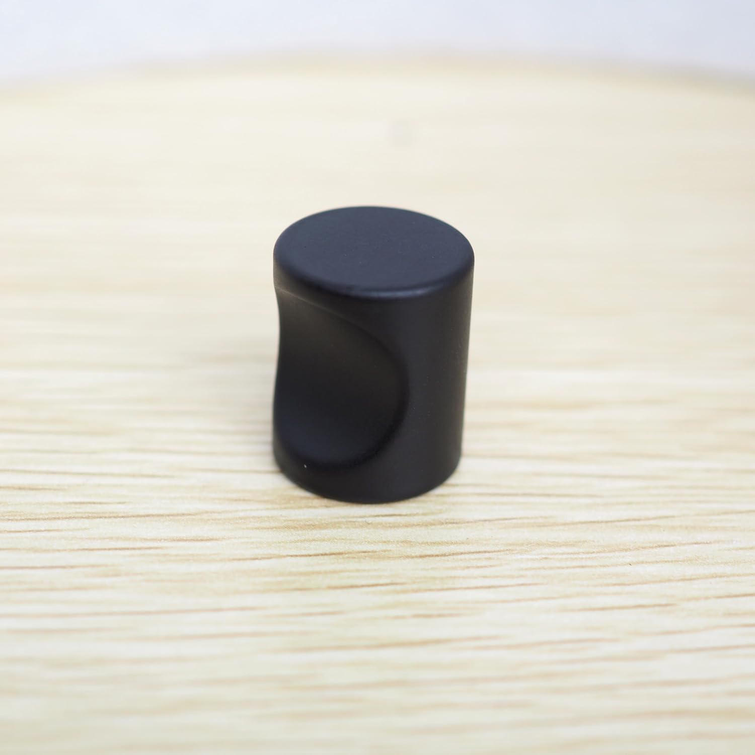 12 Pcs Aluminum Alloy Cylindrical Drawer knobs Drawer Handles with concave Design Elements for cabinets, wardrobes, Drawers, Toy Boxes, Doors, handicrafts, DIY,etc (Black, Φ0.63)