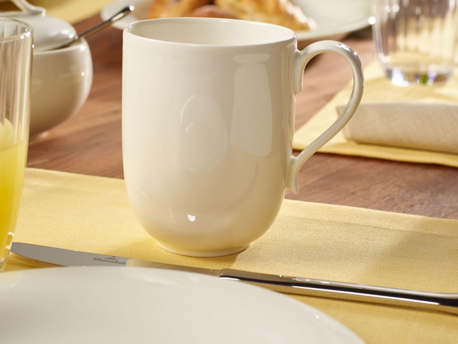 Villeroy & Boch New Cottage Basic Latte Macchiato-Becher 6er Set, 480 ml, Höhe: 11 cm, Henkelbecher aus Premium Porzellan, Weiß