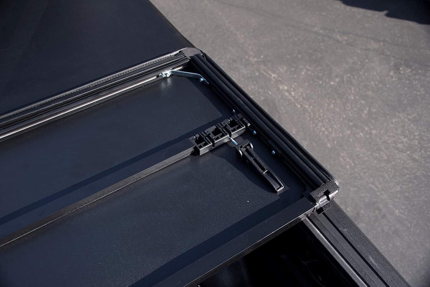 Armordillo USA 8717837 CoveRex TF Series Lightweight Soft Vinyl Tri-Fold Truck Bed Tonneau Cover Fits 2019-2023 Ford Ranger 5 Ft (60") Short Bed