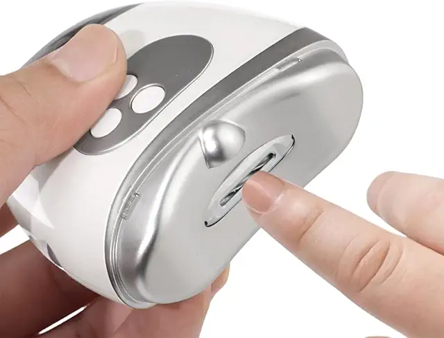 Elektrischer Nagelknipser für Männer: Wiederaufladbarer Trimmer mit LED-Licht