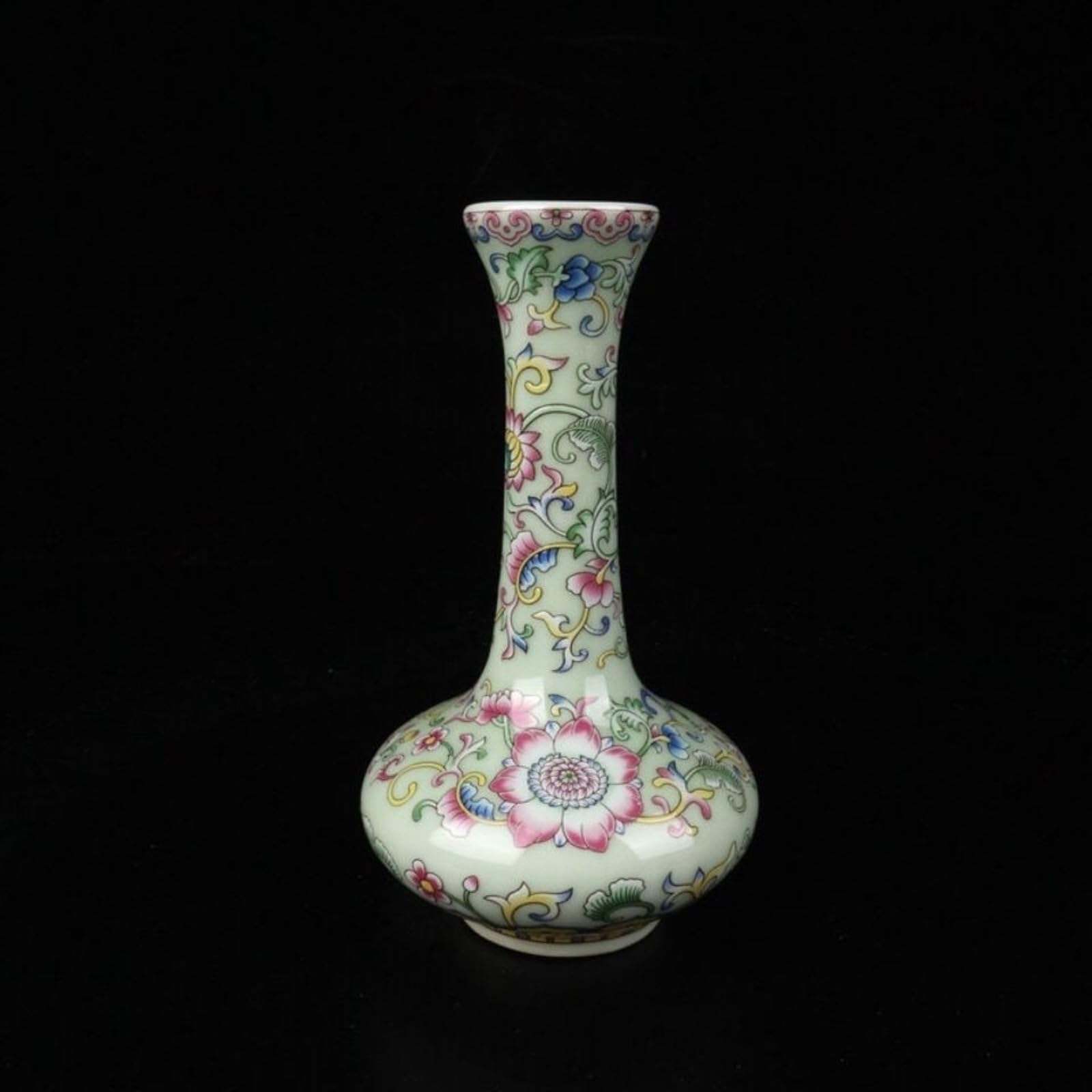 Vase céramique chinois antique 14 cm pour briser la monotonie de votre salon