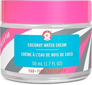First Aid Beauty Crema de agua de coco