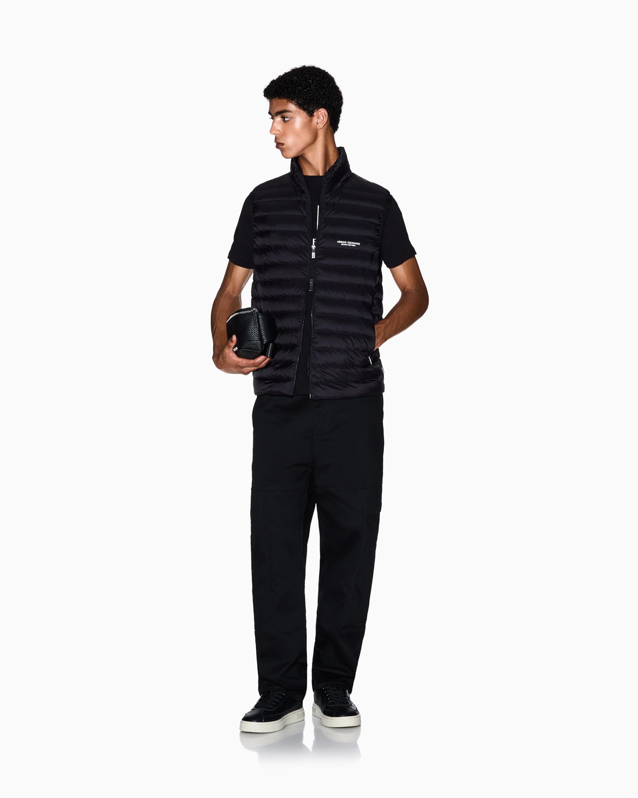 Immagine del prodotto: Armani Exchange Giacca da uomo Essential, con cappuccio rimovibile, con logo, colore nero, S, Nero, S · Taglia S · Colore Nero · Stile Logo laterale con cappuccio removibile · Motivo Strisce