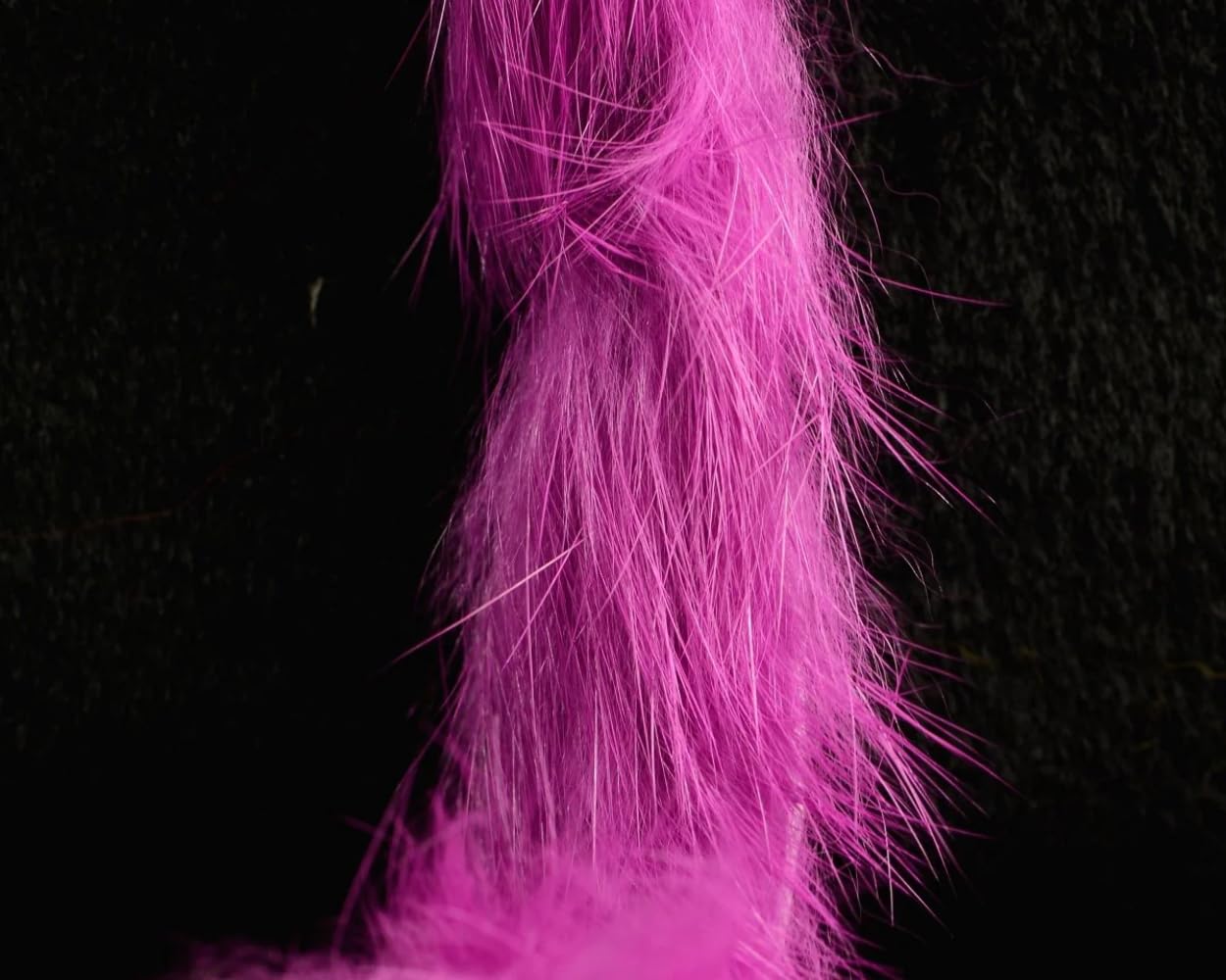Hareline Fly Tying Magnum Rabbit Strips – Wide Rabbit Fur Strip Material for Streamers, Pike, Musky & Saltwater Flies (Pastel Purple)