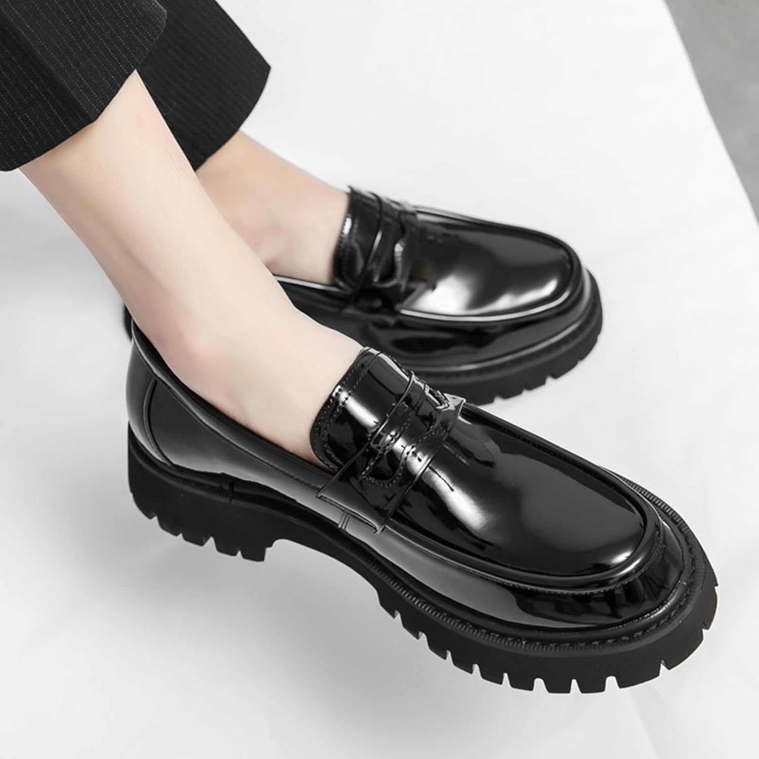 Men's Black Leather Platform Chunky Slip-On Penny Loafers Classic Round Toe Lug Sole Fashion Business Casual Formal Work Shoes