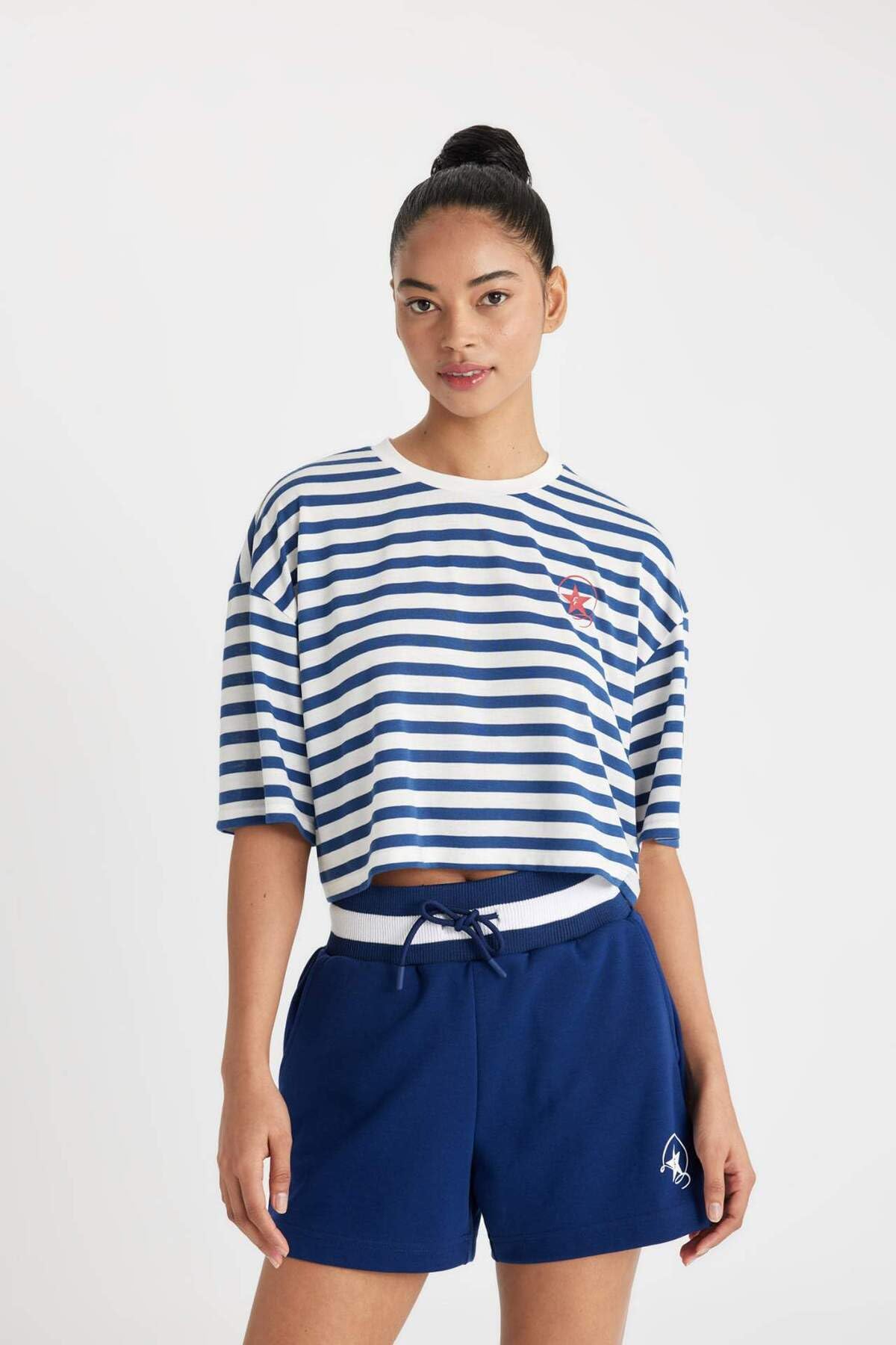 C5822AX Kısa Kollu T-Shirt Kadın