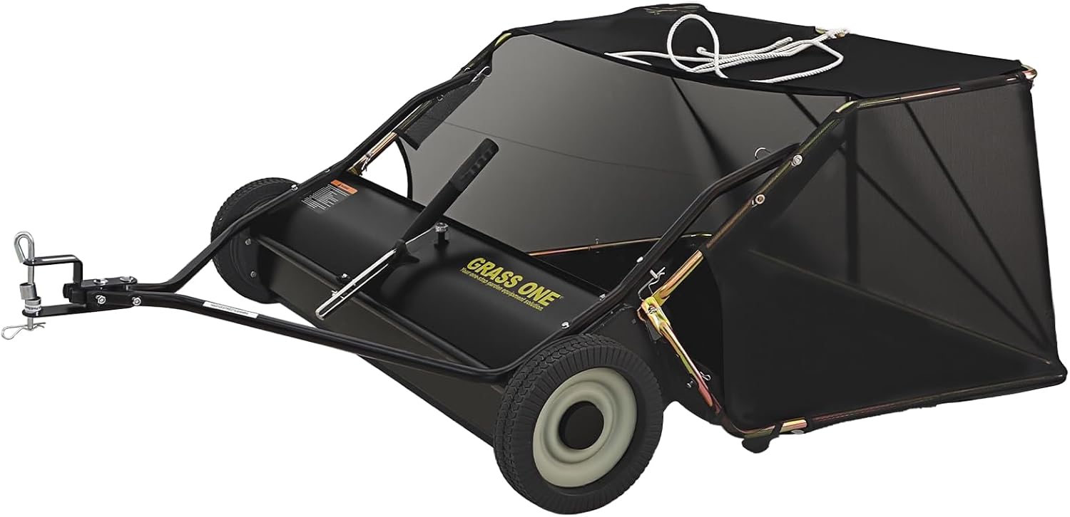 44 Inch Tow-Behind Lawn Sweeper with 25 Cu.Ft Hopper Bag, Adjustable Brush Height & Easy Dump-from-Seat – Picks Up Leaves, Grass & Yard Debris, Garden Gift