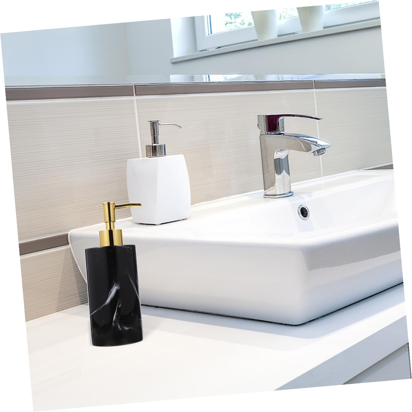 VALICLUD 350ml Schwarze Pressflasche aus Kunstharz für Shampoo und Duschgel mit Innovativem Design und Abfallvermeidung für Badezimmer zu Hause und Hotel Zufällige Farbe