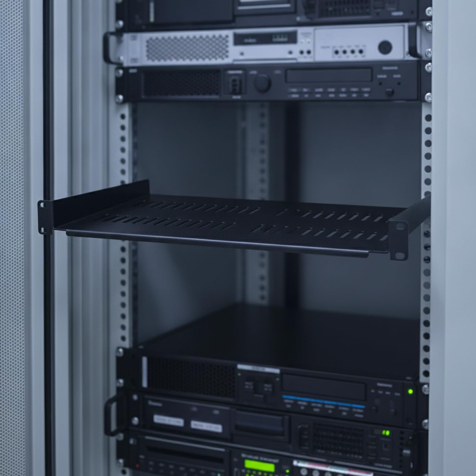 Estructura Soporte para Rack Servidor con Ventilación Pasiva y Material Resistente Acero con Hardware Montaje Incluido Acuado para Uso en CE Datos