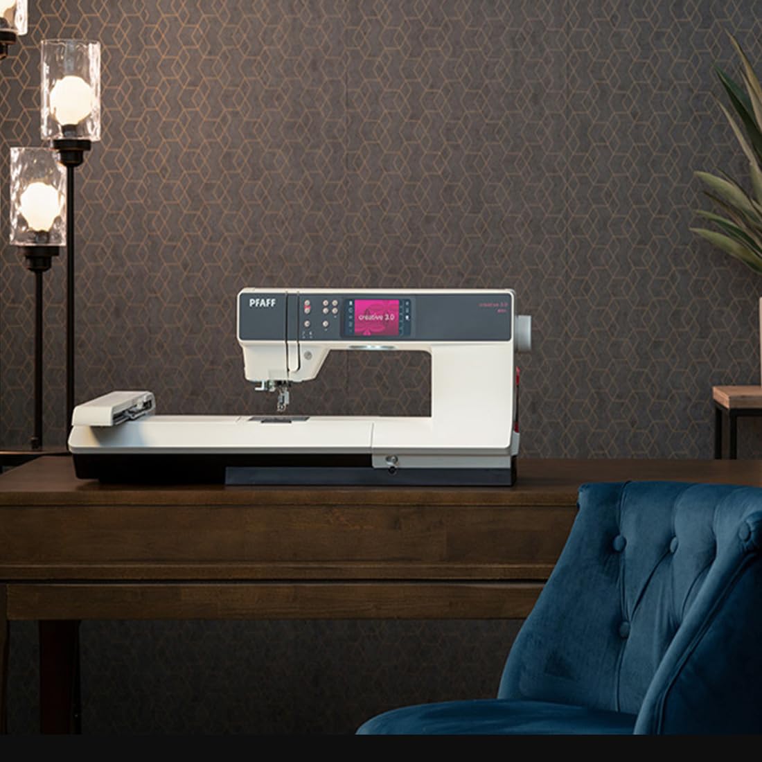 Pfaff Creative 3.0 con 5 anni di garanzia e software per creare ricami omaggio