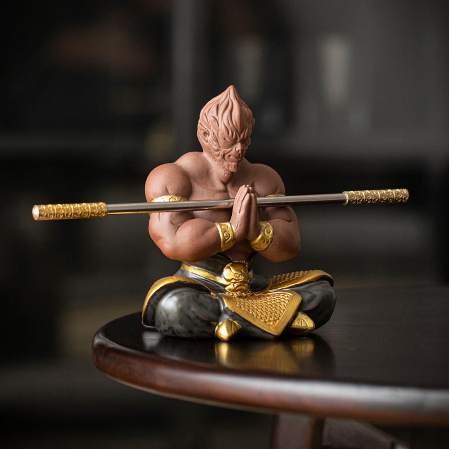 figurki zwierzątek， Figurka Króla Małp Sun Wukong Fioletowa Glina Zestaw do Herbaty Rzemiosło Akcesoria Ozdoba Biurka Prezenty(B)