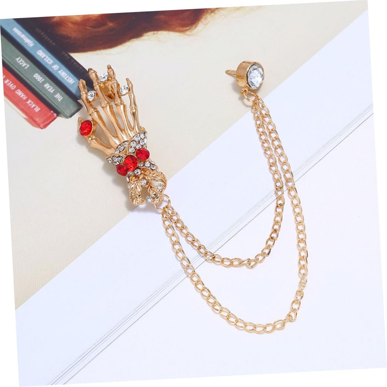 OSALADI Gold Retro Rhinestone Skull Hand Brooch Pin Halloween Skeleton Brooch Party Accessory for Women Vintage Gothic Jewelry