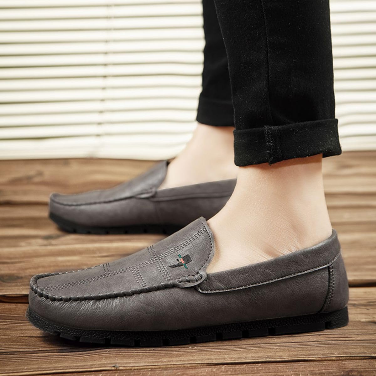 Mocasines de Moda para Hombre Slippers Elegante Hebilla Low Top Shoes Cómodo Suede Driving Shoes