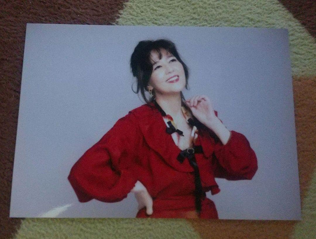 Amazon.co.jp: 石野 真子さん2021年 2L判写真 3枚セット ファンクラブ
