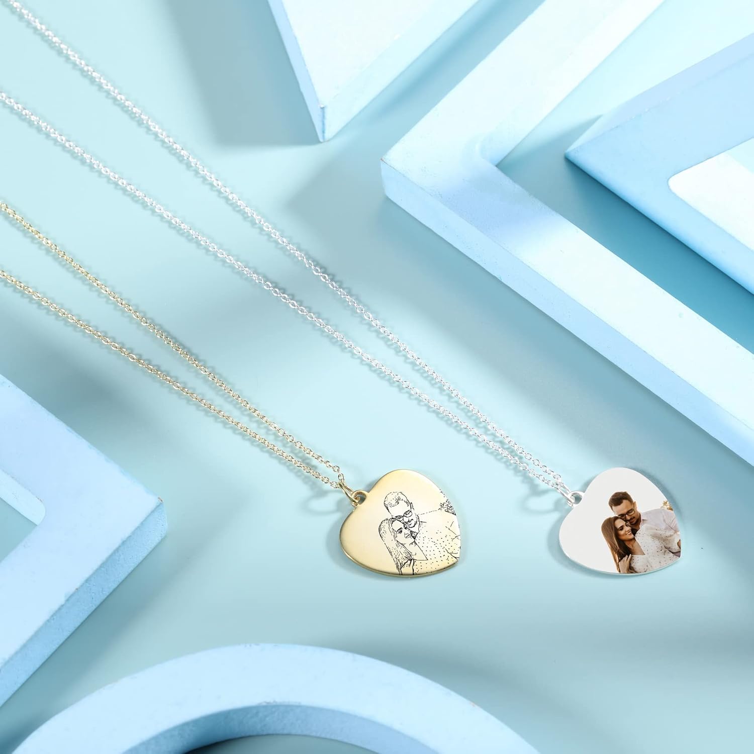 MeMeDIY Personalized Photo Necklace Customized Picture Necklace Sterling Silver Memorial Gift for Couple Women Sister Daughter