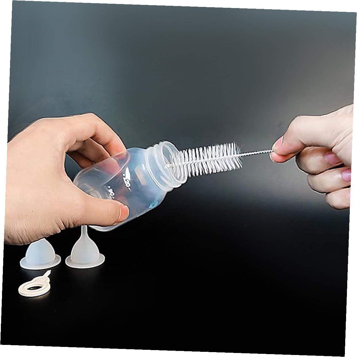2Pcs Transparent Kitten Milk Bottles Small Pet Nursing Feeders with Soft Silicone Nipples for Puppies and Newborn Animals Leak-Resistant Pet Feeder for Easy Feeding