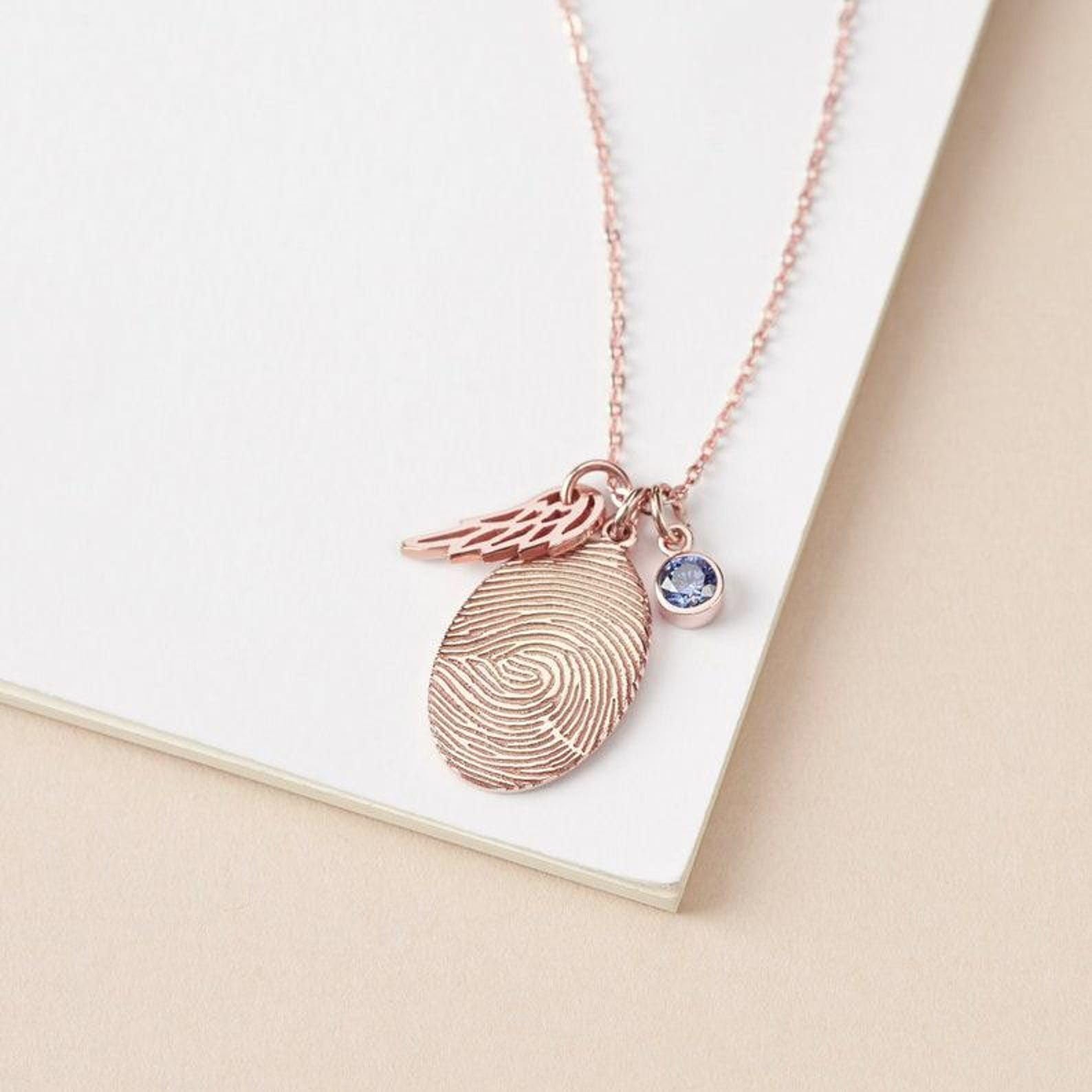 Collar con huella digital ala de ángel, a medida conmemorativo, huella del pulgar joya para pérdida de mamá papá Día de la Madre Navidad cumpleaños aniversario