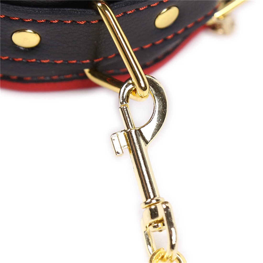 Collar de piel con grilletes para las manos, pinzas para los pezones, set de ataduras