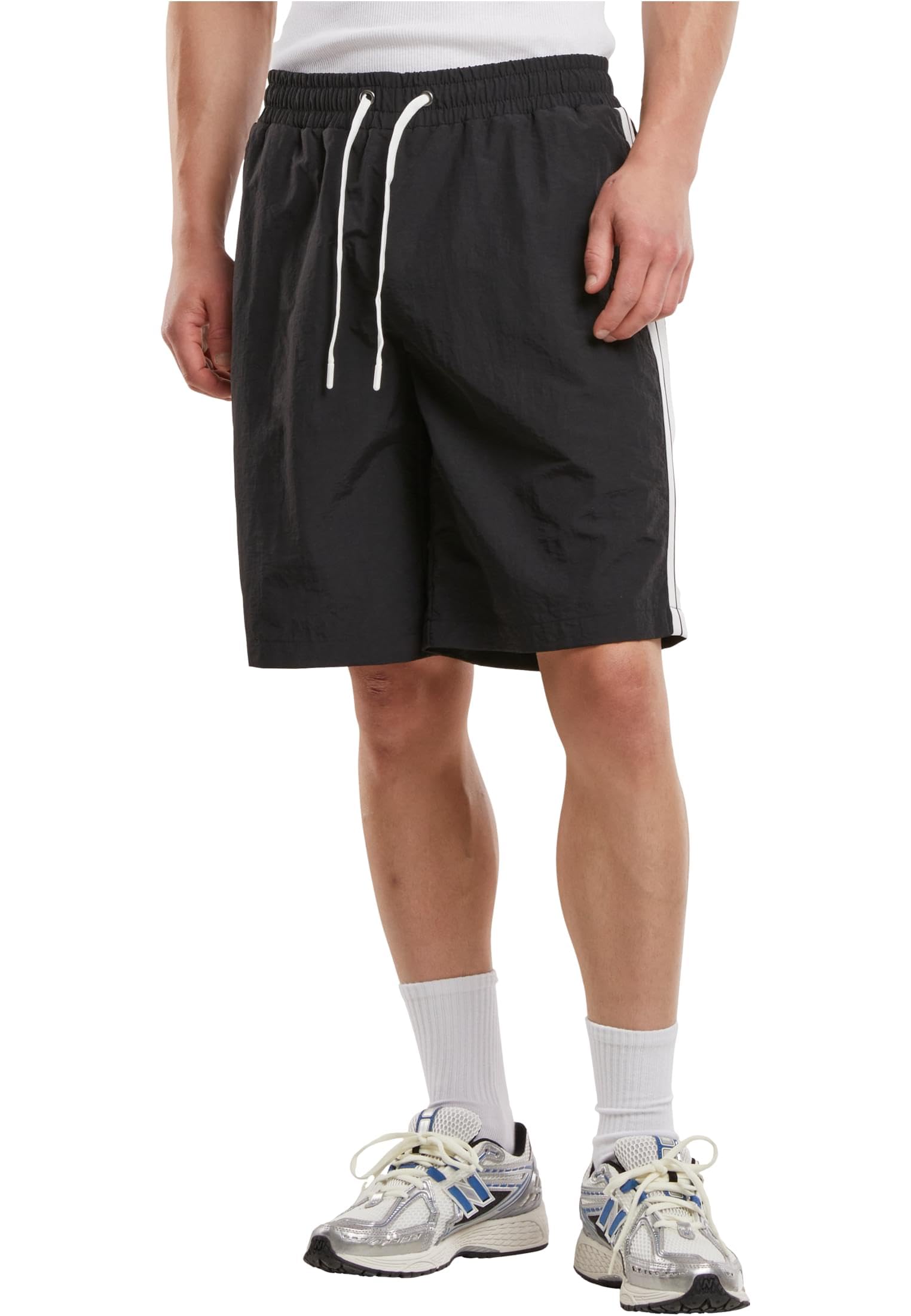 Urban Classics Pantalones Cortos con Franja parcheada Hombre Bañador Negro 100% Nailon