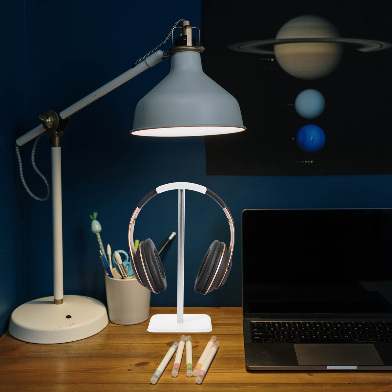 SOLUSTRE Headphone Stand Aluminum Gaming Headset Holder Earphone Hanger Desk Headset Mount Rack for Home and Office Display White