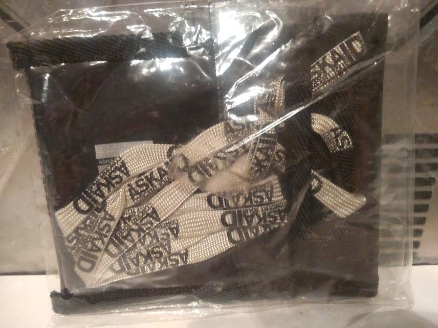 1997年 ASKA ID CONCERT TOUR ネックポーチ★チャゲアス Amazon.co.jp: 1997年 ASKA ID CONCERT TOUR ネックポーチチャゲアス