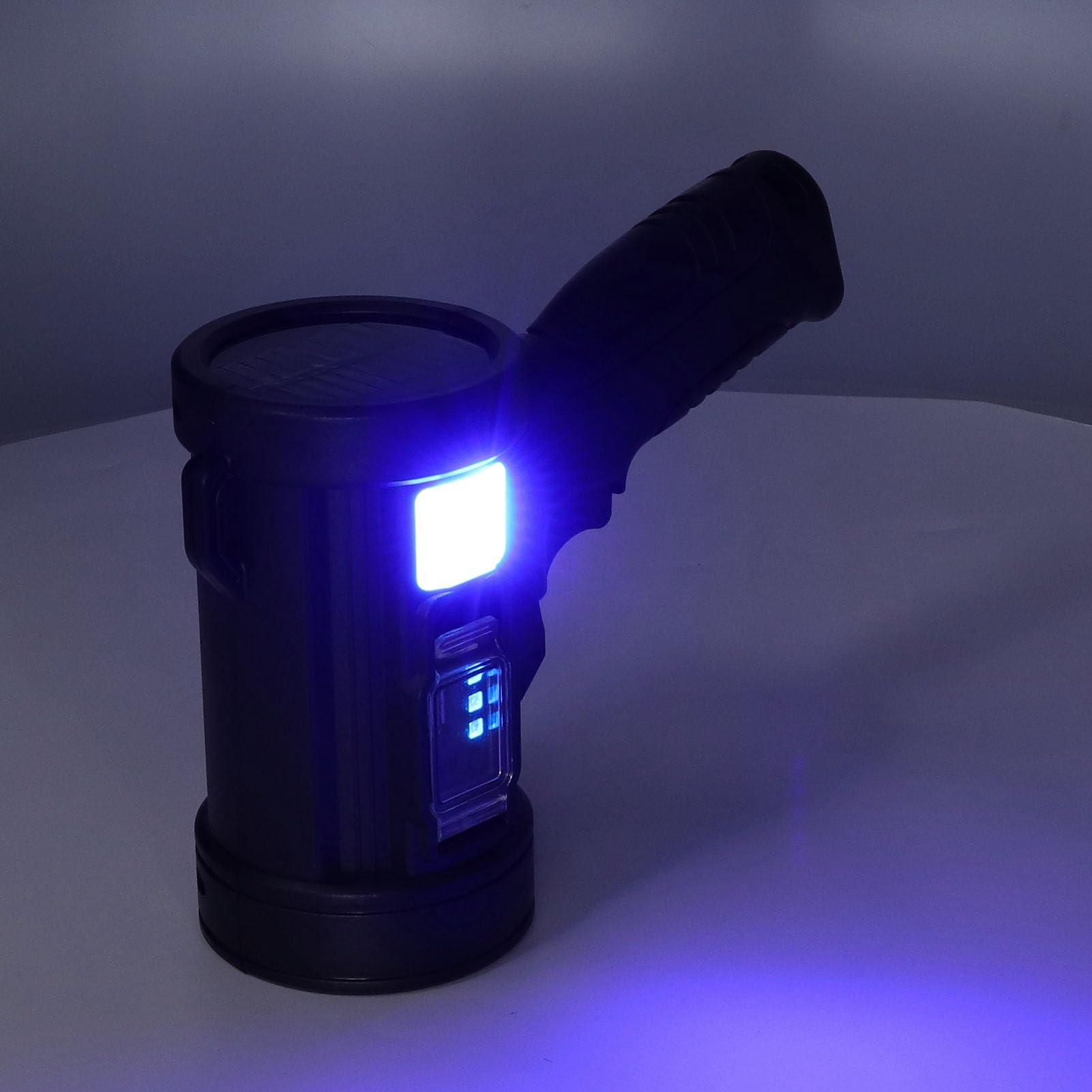 Outdoor Solar Searchlight, Portable LED Flashlight with USB Power Bank 6 Light Modes Solar Rechargeable Emergency Warning Light for Camping Hiking ABS Multicolor 3000mAh