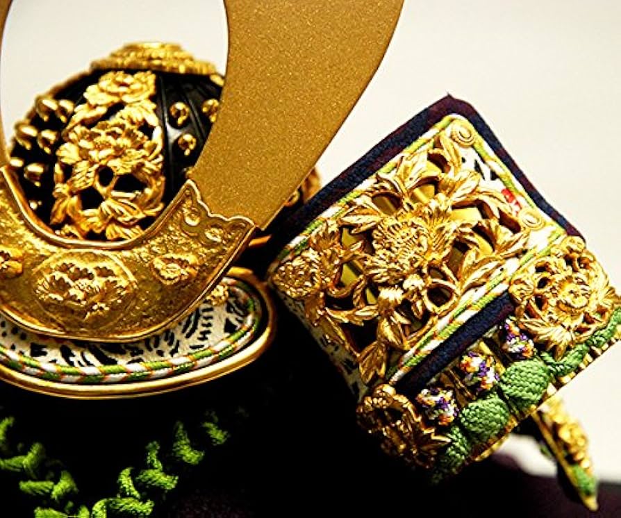 五月人形　平安武久作　兜飾り 五月人形 K-405 京兜平飾り 12号錆珠之兜【京甲冑】｜雛人形、五