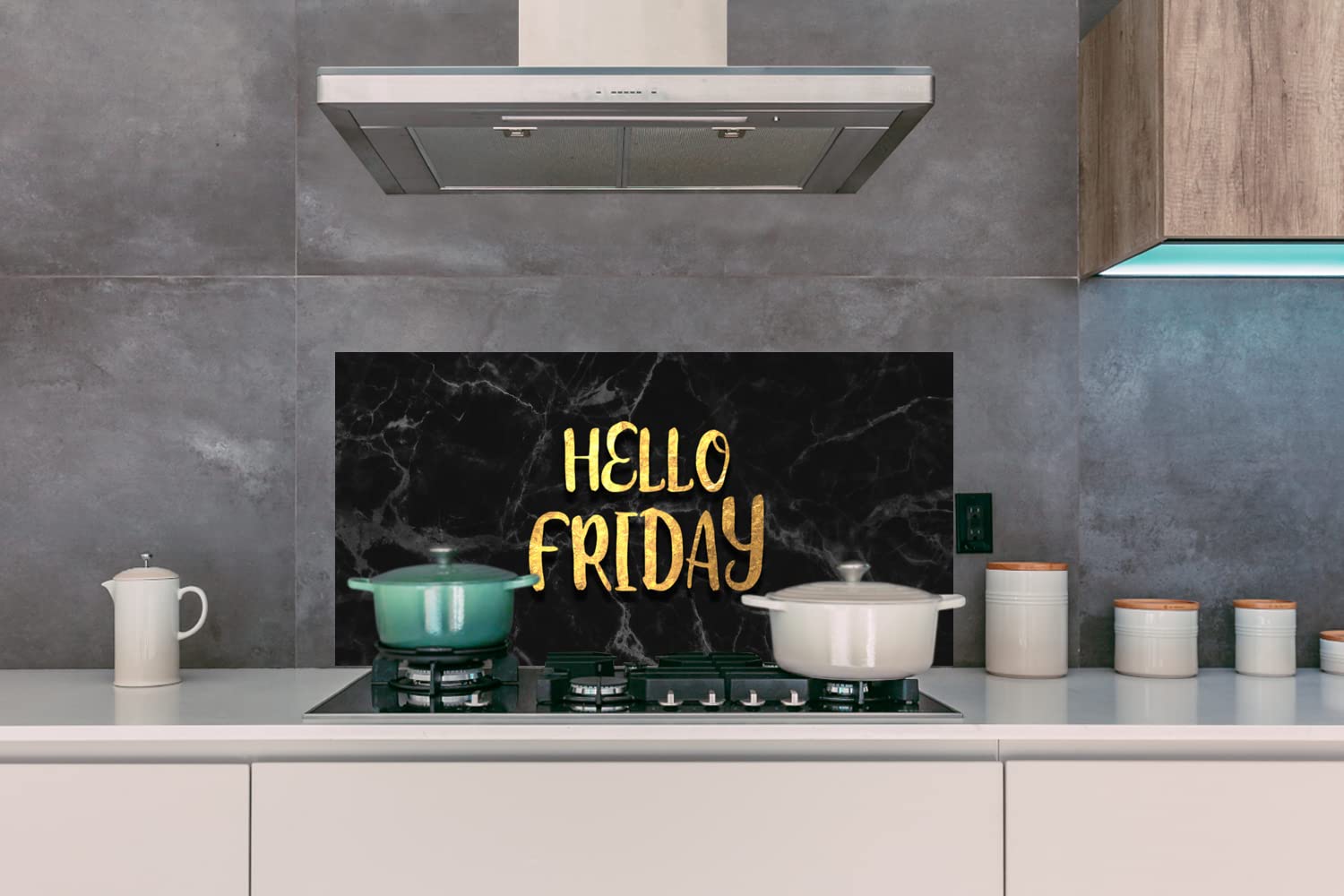 MuchoWow Spritzschutz Küche Küchenrückwand Alu Poster Bilder 100x50 cm Zitat - Kalender - Freitag - Gold