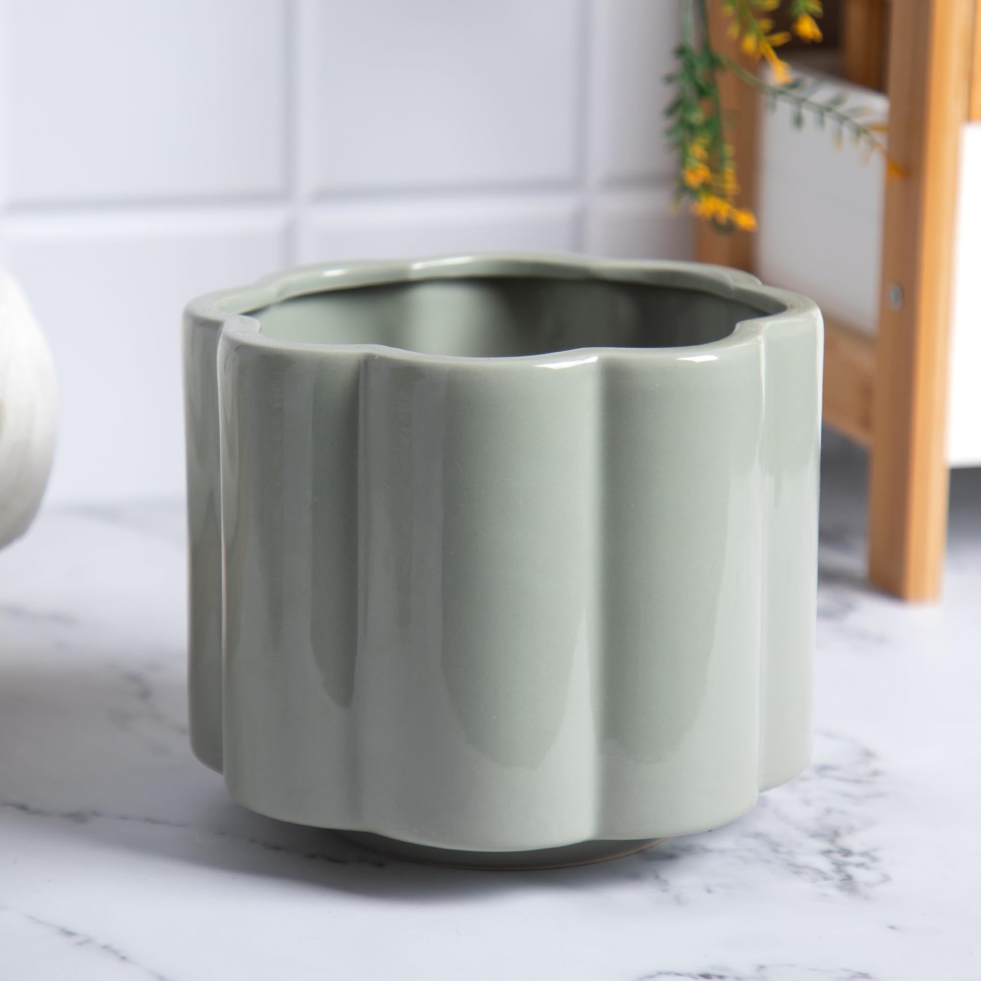 Anko Petal Pot| Stoneware Flower Pot |Ideal for Indoor Plants |Planter for Home, Office, Garden, Balcony | Natural and Elegant| Drainage Hole and Stopper | 14.5cm (H) X 18cm (Dia.) | 1 Piece (B0CDQD7MZF) Amazon Price History, Amazon Price Tracker