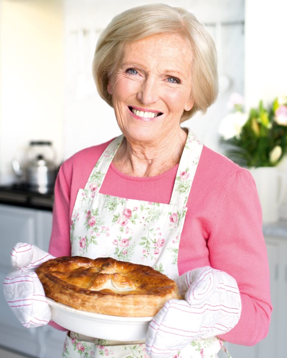 Worldphotographs Mary Berry 10X8 Photo