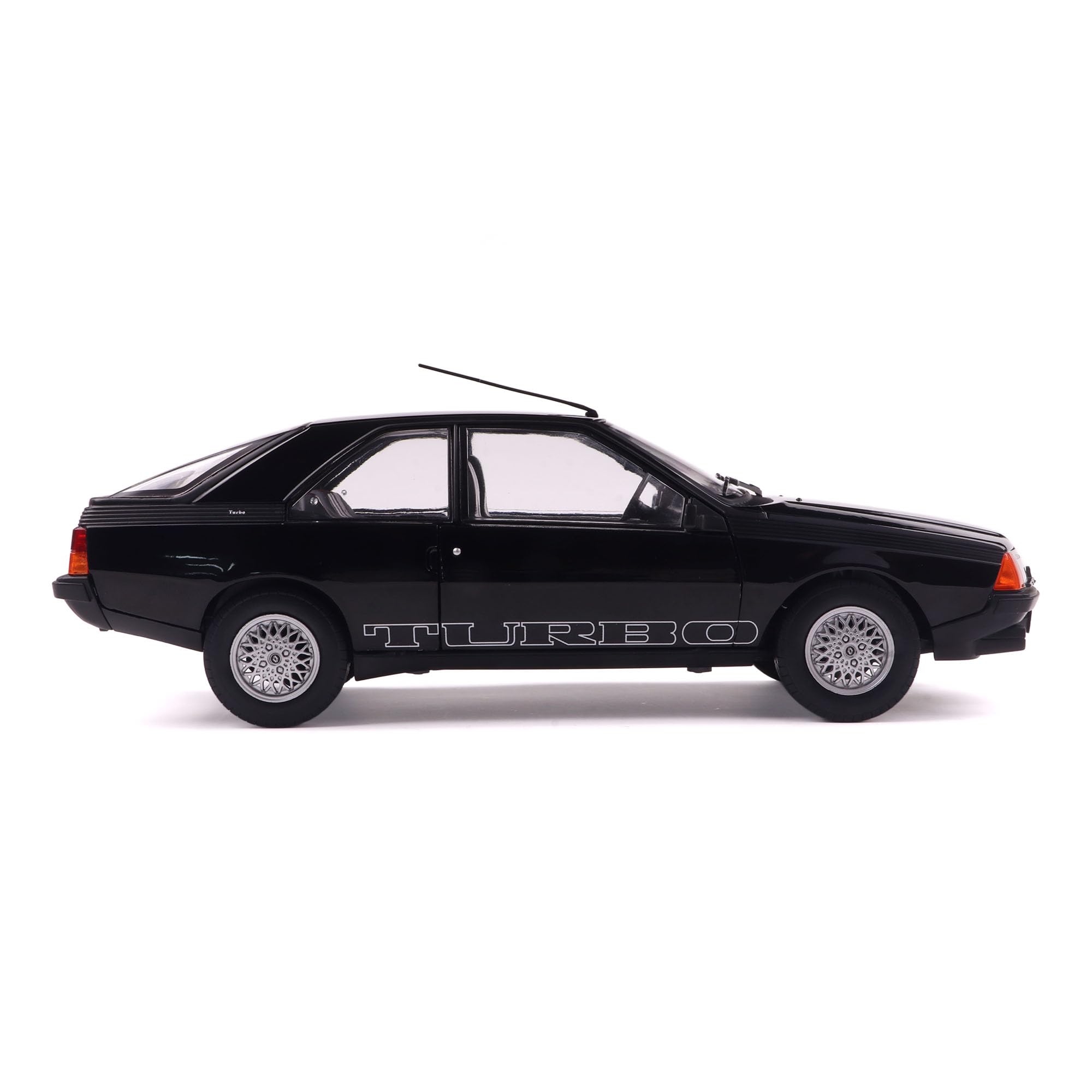 1:18 Renault Fuego Turbo Black 1980