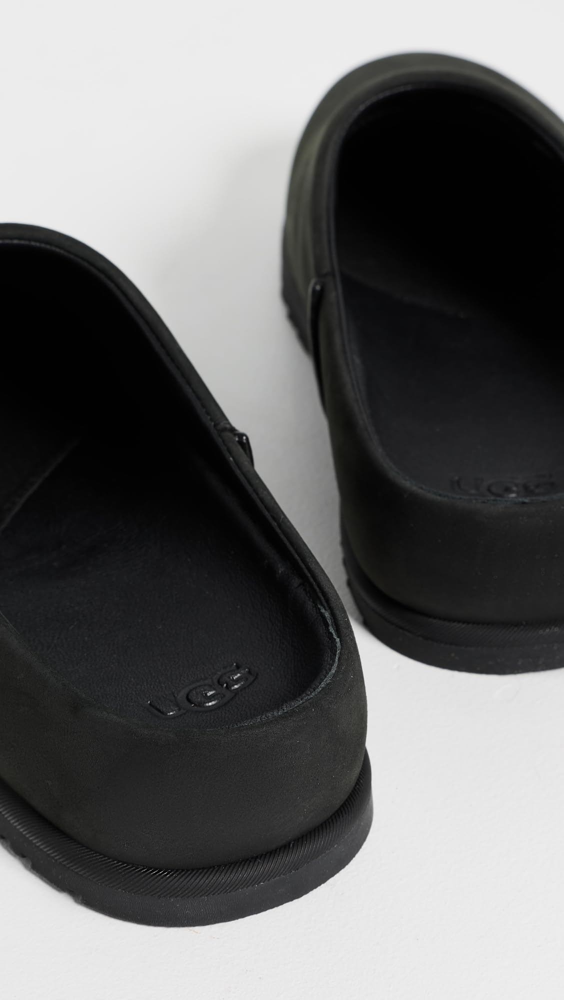 UGG Otzo Clog SlippersMujer