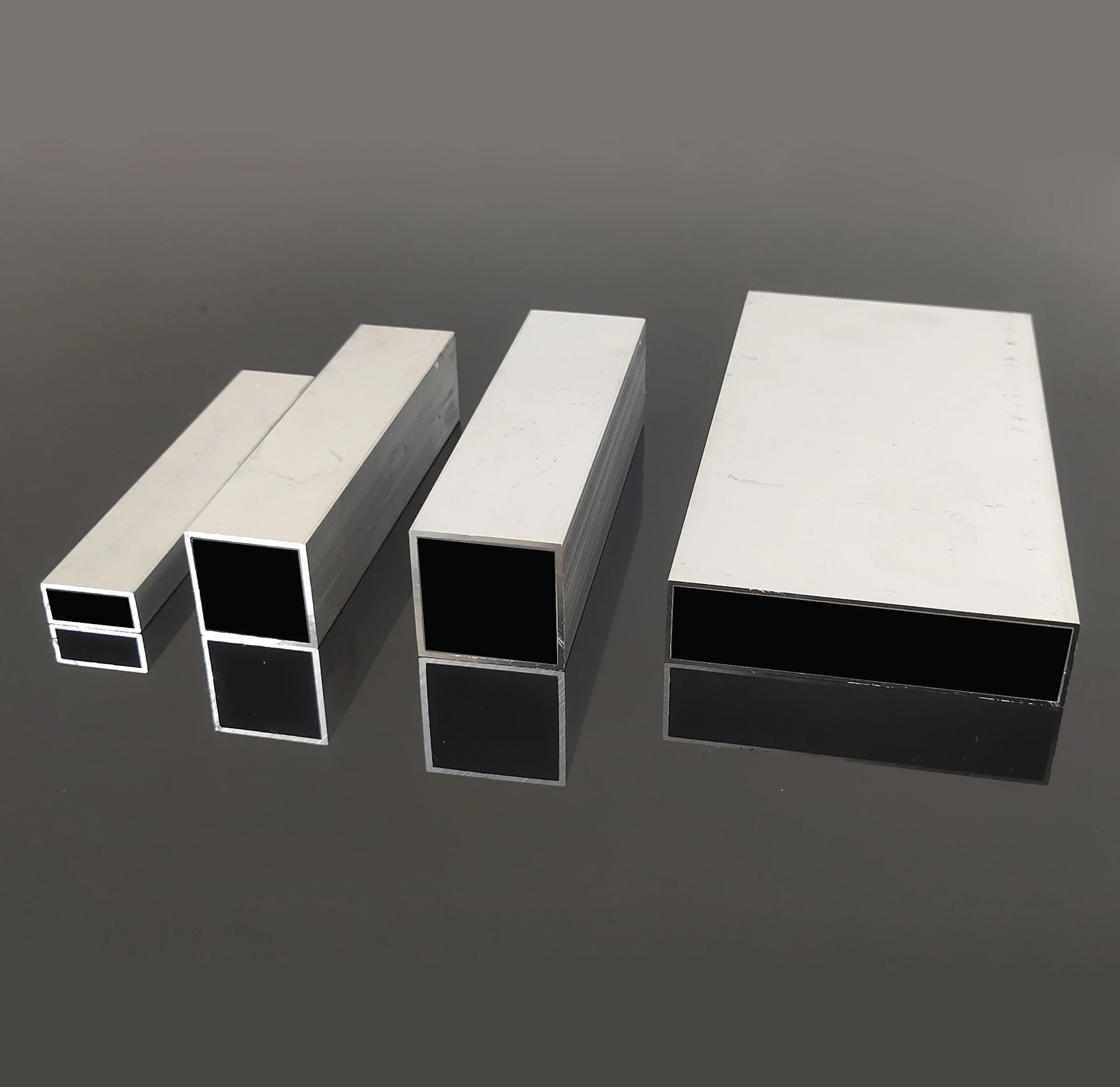 Aluminium-Vierkantrohr, 2 Stück 6063 Aluminium Vierkant- und Rechteckrohr 500 mm Dekorative Profile for Heimwerker- und Bauprojekte(45X45X1.5MM)