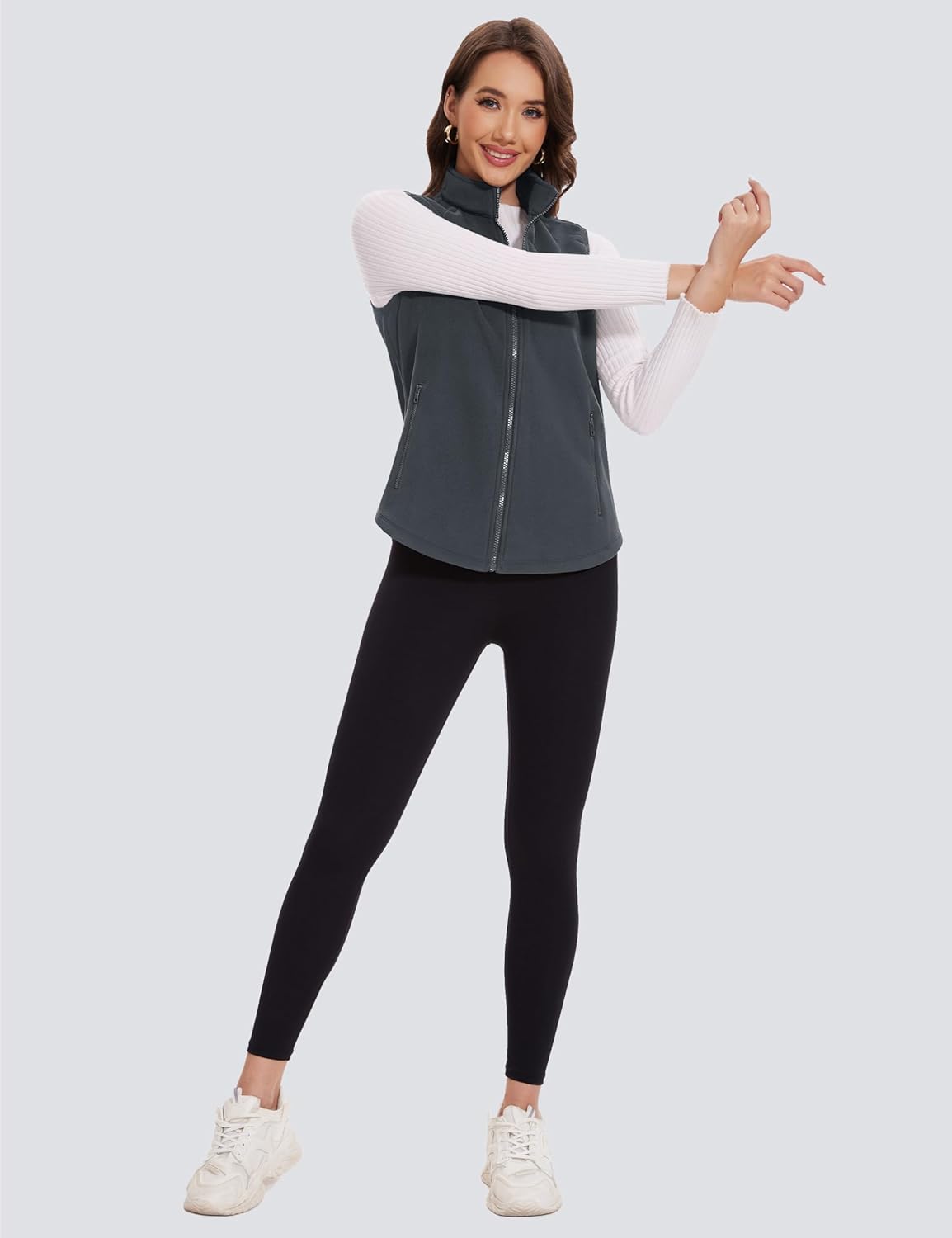 MAGCOMSEN Women's Fleece Vest with Zipper Pockets Zip Up Sleeveless Jackets Lightweight Soft Warm Polar Vest Outerwear - Image 7