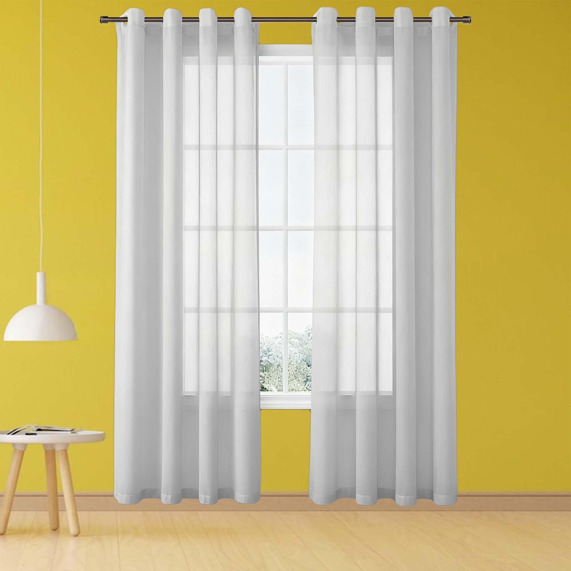Voilages gris clair 160x160 contre les regards indiscrets de rue