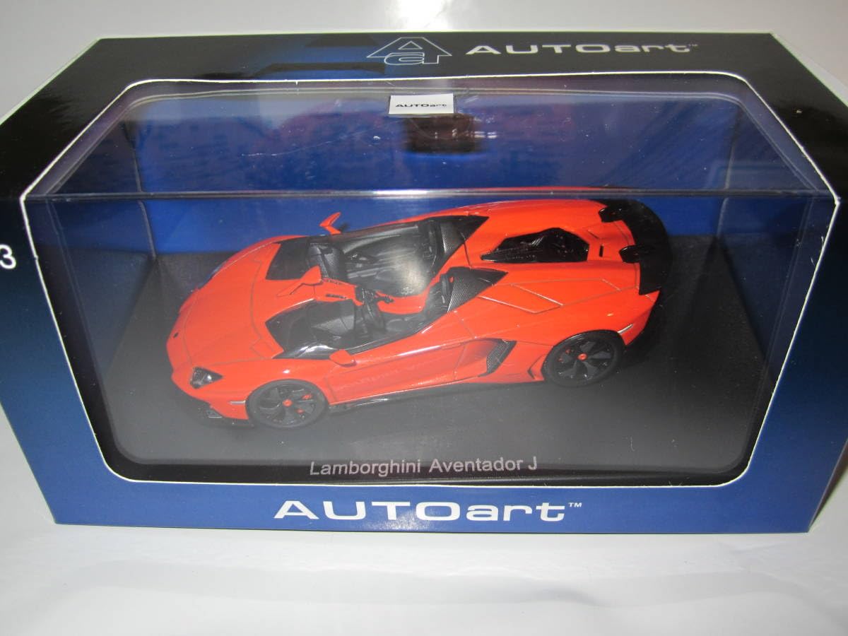 Amazon.co.jp: Aa オートアート （54652） 1/43 LAMBORGHINI AVENTADOR