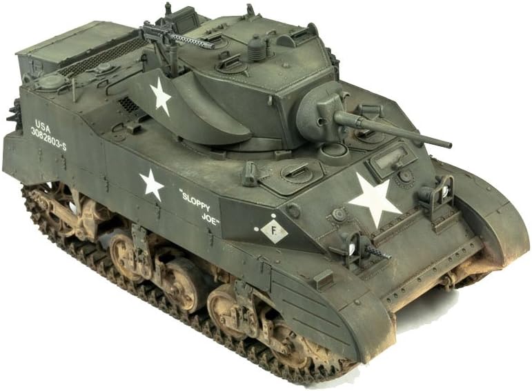 AFV Club 35161 Model Kit US M5A1 Late Type w/Hedgerow Cutter