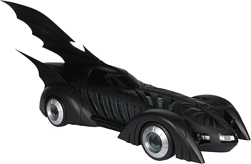 McFarlane Toys - DC Multiverse Batmobile (Batman Forever) Vehículo con etiqueta dorada que brilla en la oscuridad