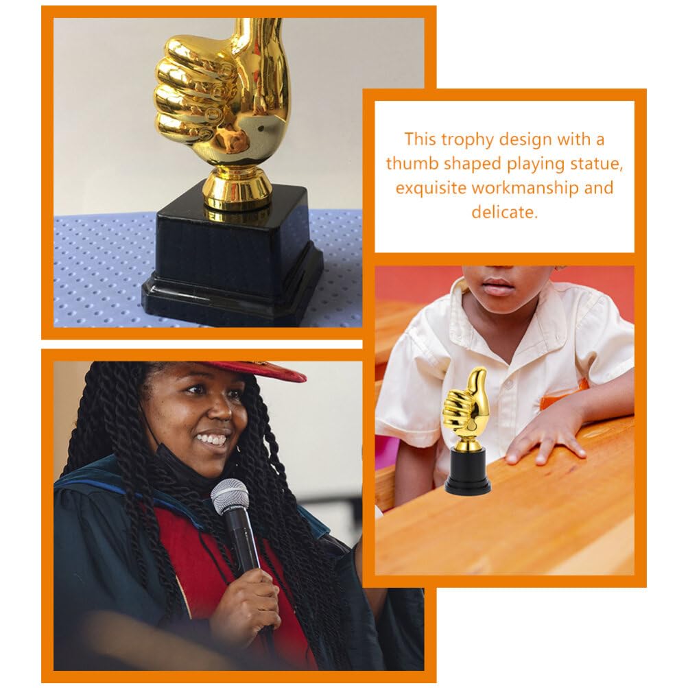 Gouden Kop Vlak Pictogram Trofee Toekenning Eerste Plaats De Stijl Van Het Beeldverhaal Vector Illustratie Image113137721