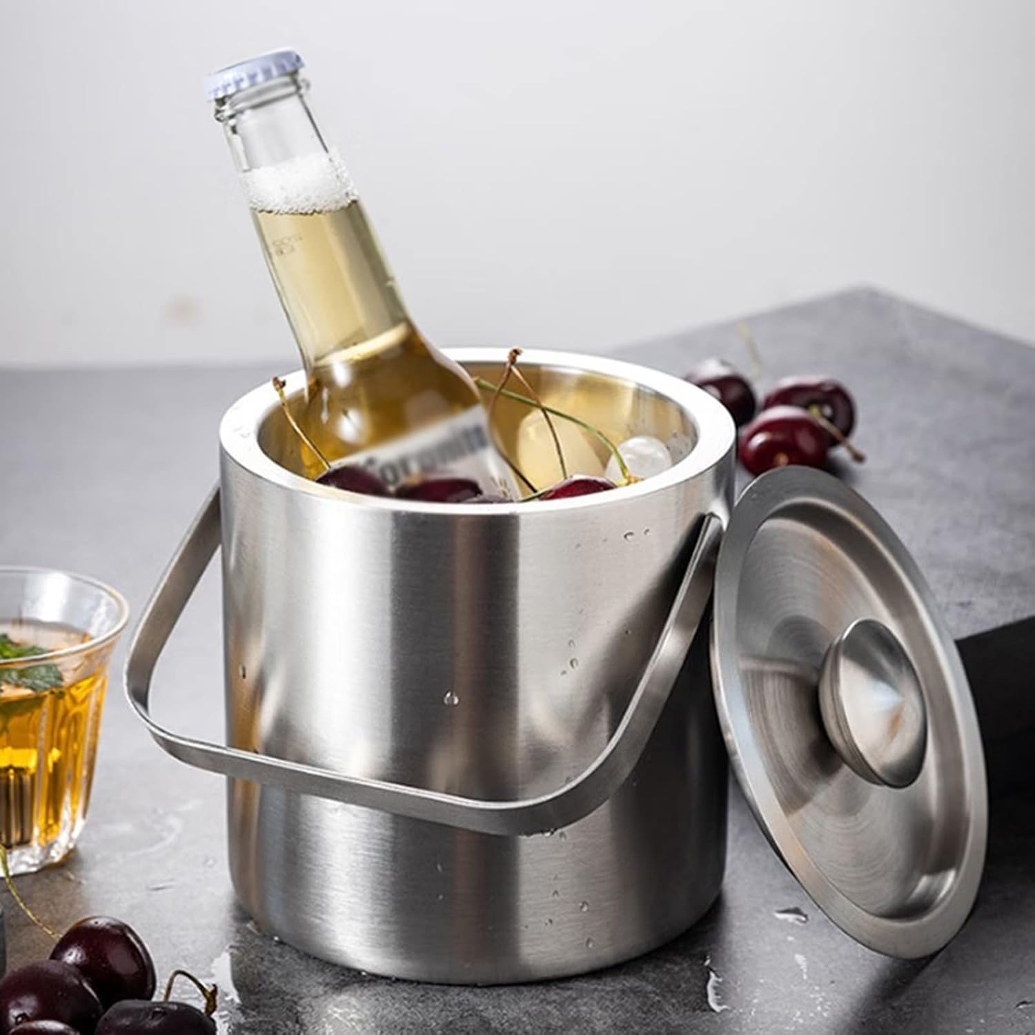 Wine Cooler Metal Double Wall Ice Bucket with Lid, 1.3L Stainless Steel Insulated for Cocktail Bar, Wine, Home Accessories, Parties, Champagne Buckets Drinks Bucket