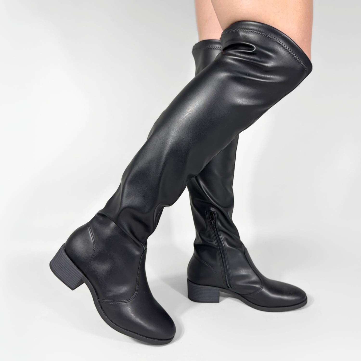 Bota Over The Knee Feminina Beira Rio – Estilo Montaria, Cano Alto, Confortável e Elegante (Preto, BR, Adulto, Numérico, 37) em promoção! Veja a oferta e mais achadinhos de Botas 7 Hoje é o melhor dia para comprar Bota Over The Knee Feminina Beira Rio – Estilo Montaria, Cano Alto, Confortável e Elegante (Preto, BR, Adulto, Numérico, 37) com aquele preço maroto! Promoção! Aproveite a oferta! 7
