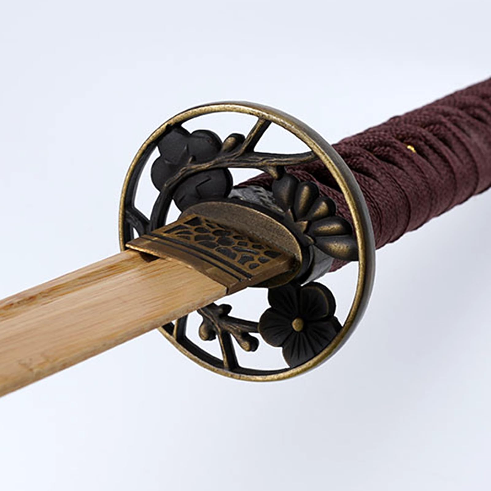 Katana en Bambou Naturel de 103 cm,Bokken Fait Main avec Fourreau en Bois gainé de Cuir,Sabre de samouraï en Bois pour Cadeau,Exposition,entraînement,Cosplay,Accessoires.