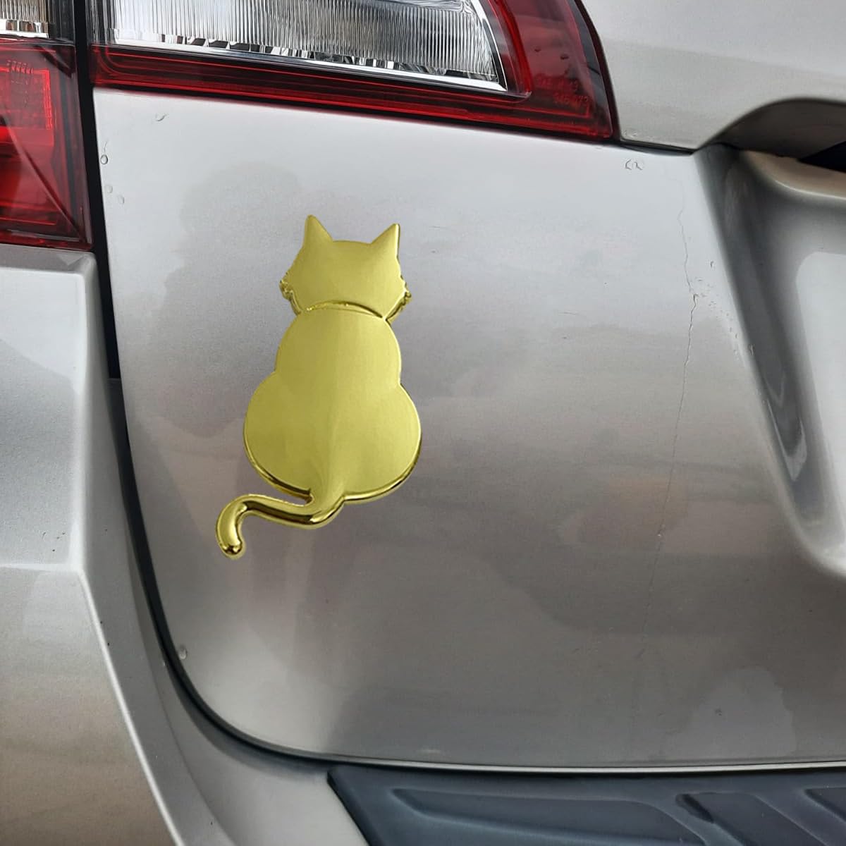 3D Cat Metal Car Emblem Cute Cat Car Decorations Waterproof Bumper Stickers Funny Rear Tailgate Emblem Universal Automotive — view 4